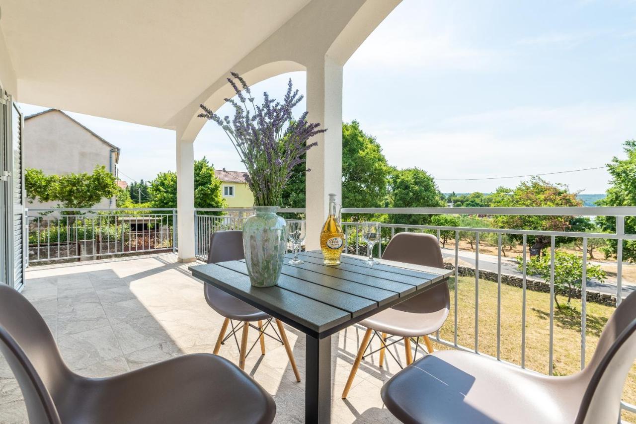 Apartmani Dupor Gornji Karin Zewnętrze zdjęcie