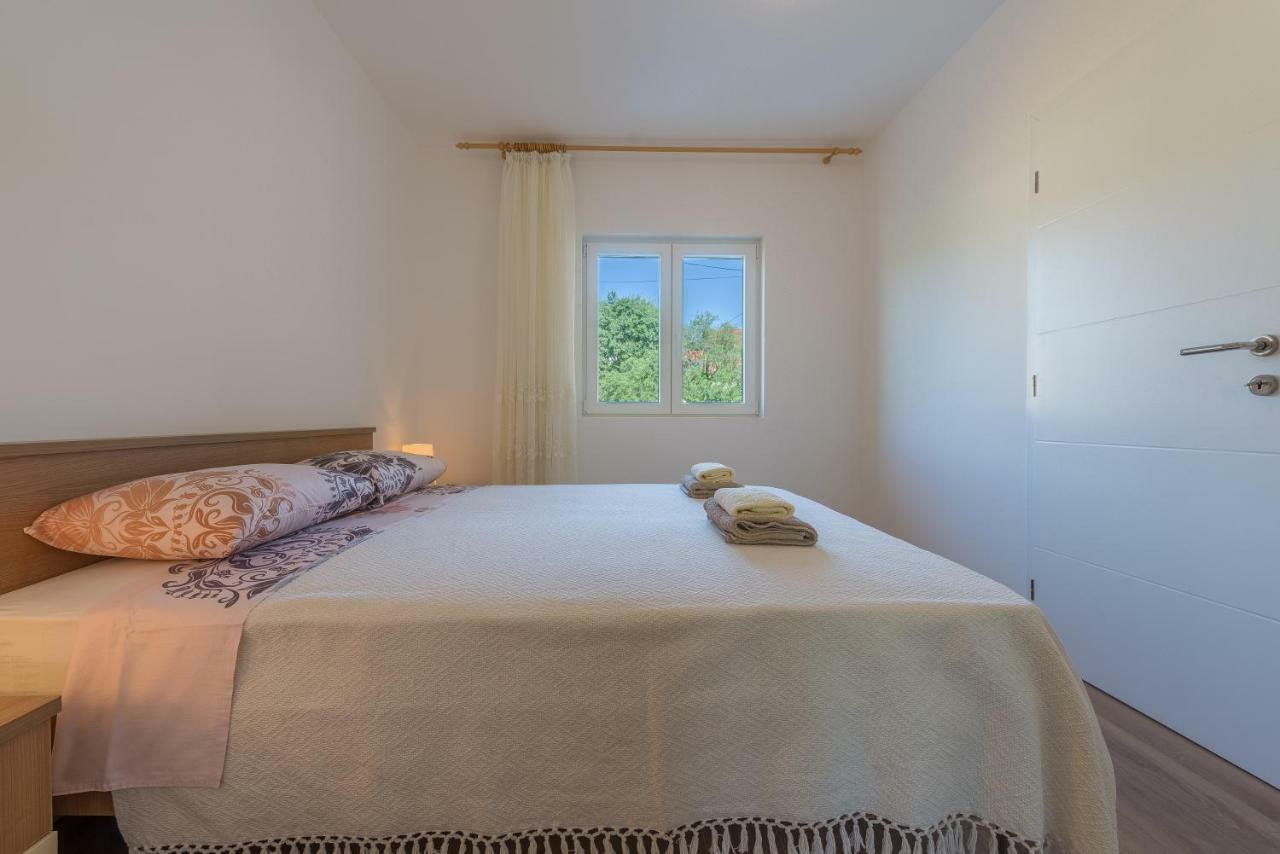 Apartmani Dupor Gornji Karin Zewnętrze zdjęcie