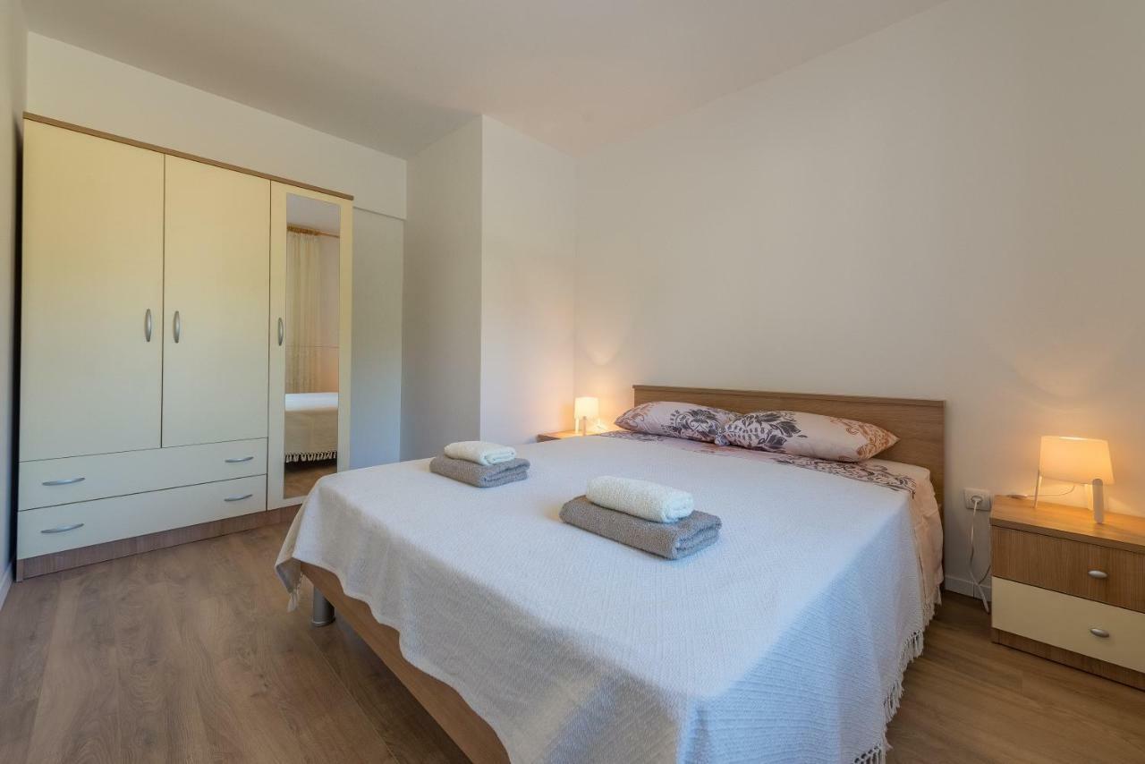 Apartmani Dupor Gornji Karin Zewnętrze zdjęcie