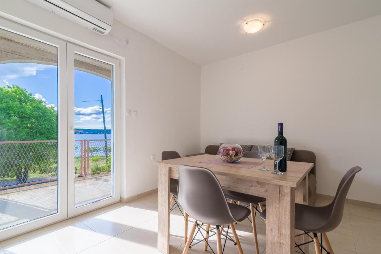 Apartmani Dupor Gornji Karin Zewnętrze zdjęcie