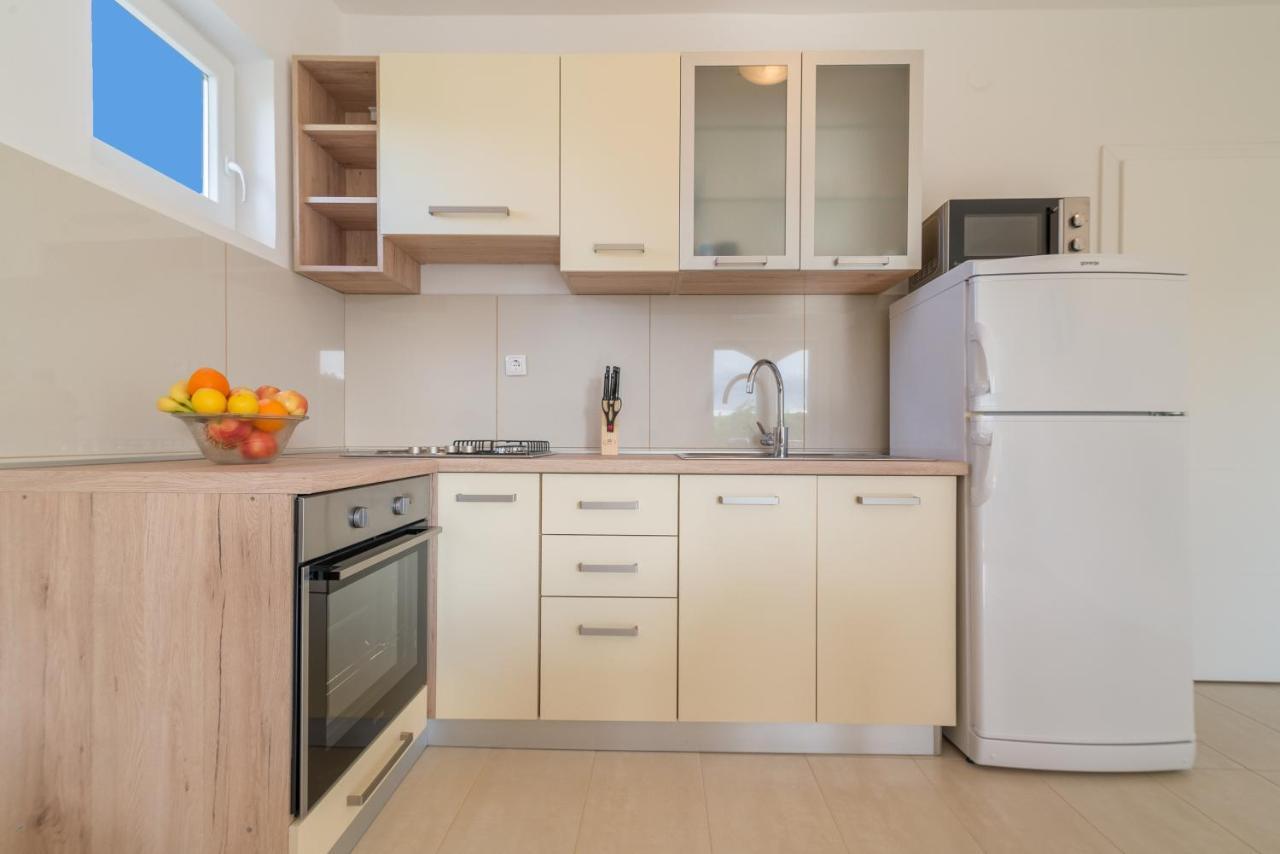 Apartmani Dupor Gornji Karin Zewnętrze zdjęcie